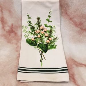 Stonewall Kitchen Frostberry Christmas Kitchen Towel, NWOT Cotton 18”x28”